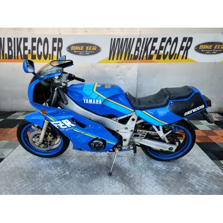 YAMAHA FZR 400