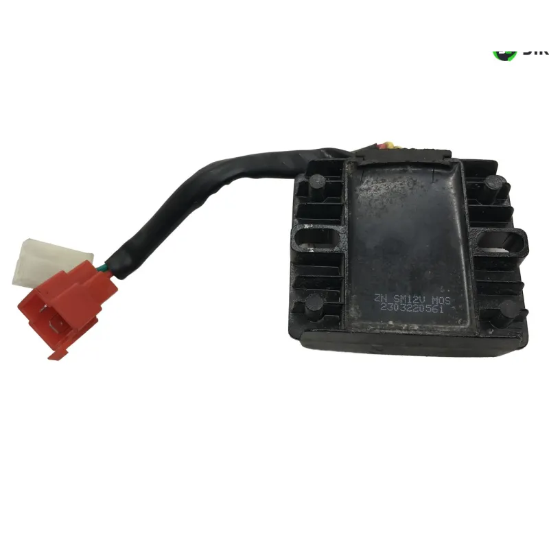 Regulateur charge batterie MOTRON BREEZY 50 2021-2025 4T