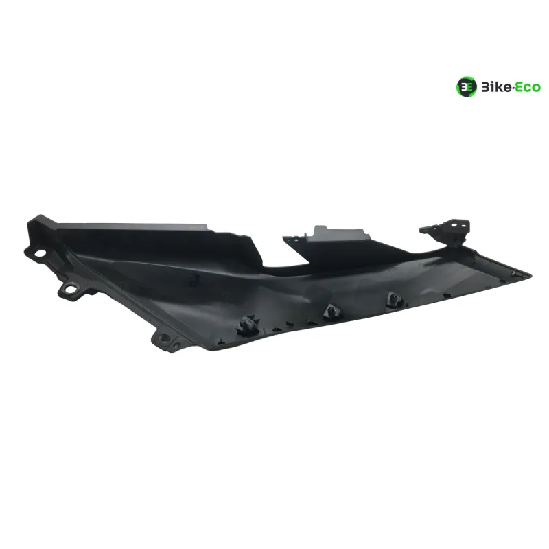 Cache carenage coque arriere droit YAMAHA YPR 125 2023-2024 XMAX