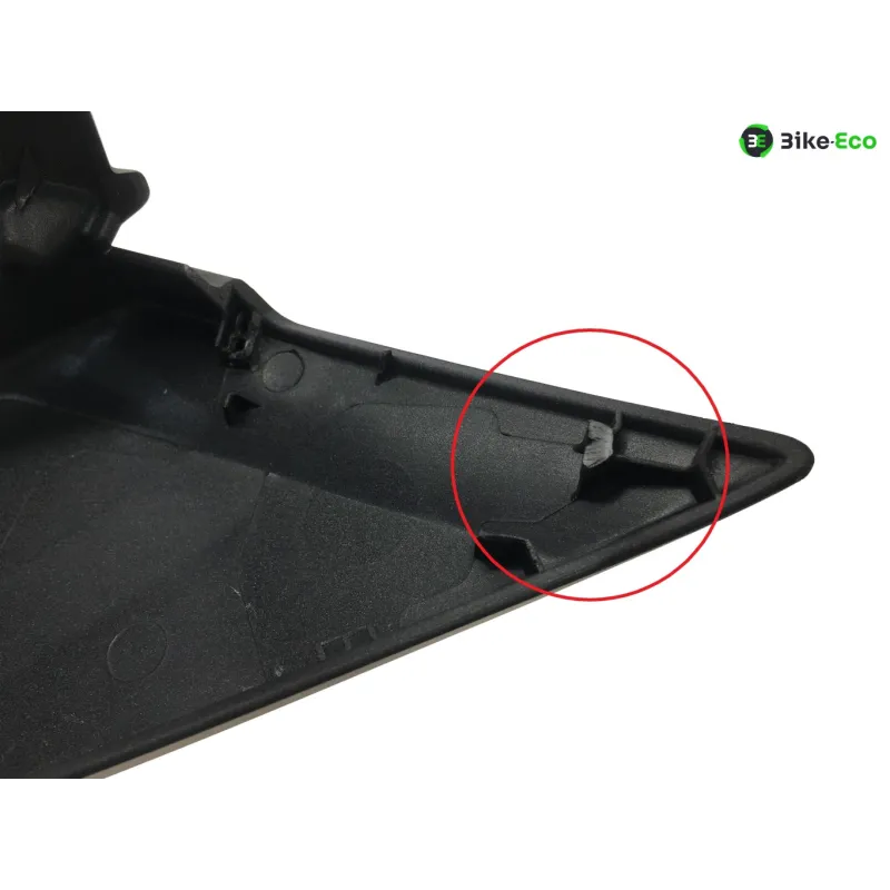 Cache carenage coque arriere droit YAMAHA YPR 125 2023-2024 XMAX