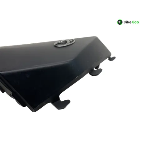Cache lateral gauche KYMCO AK 550 2017-2020