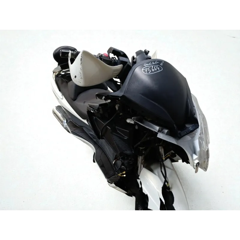 SUZUKI BURGMAN 400