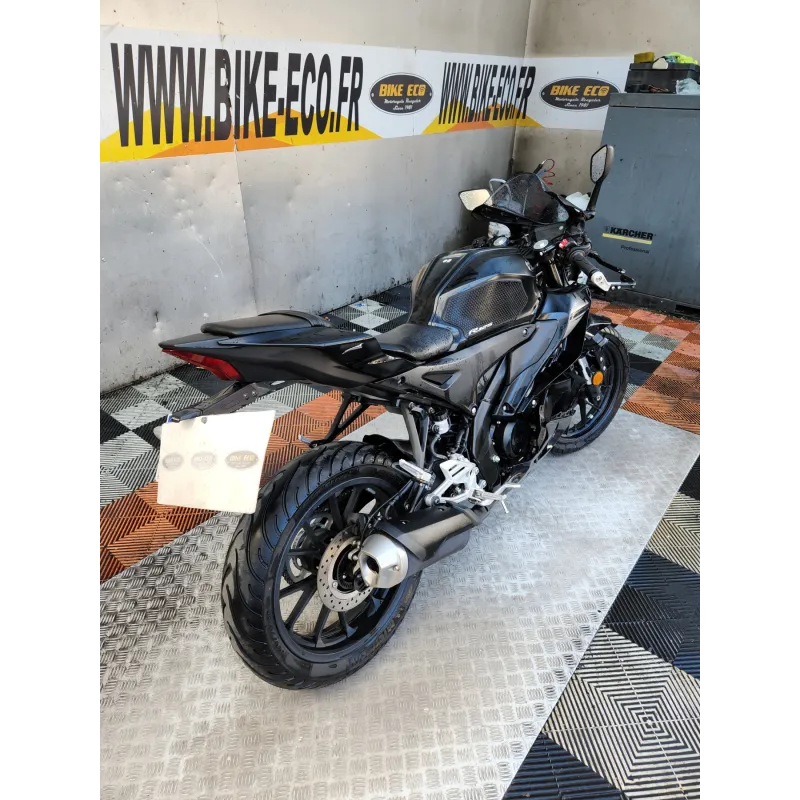 YAMAHA YZF-R 125