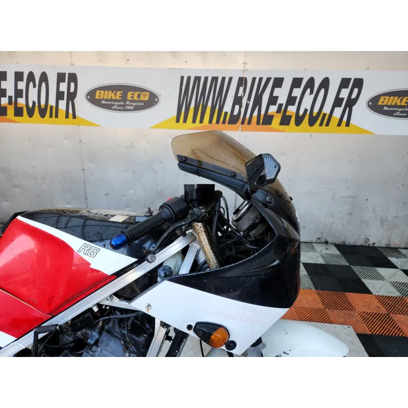 SUZUKI RG 250