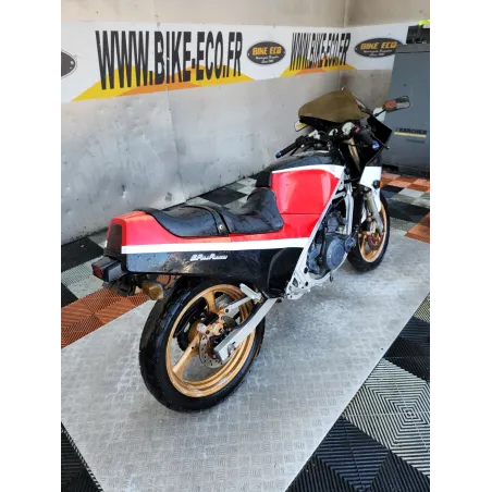 SUZUKI RG 250
