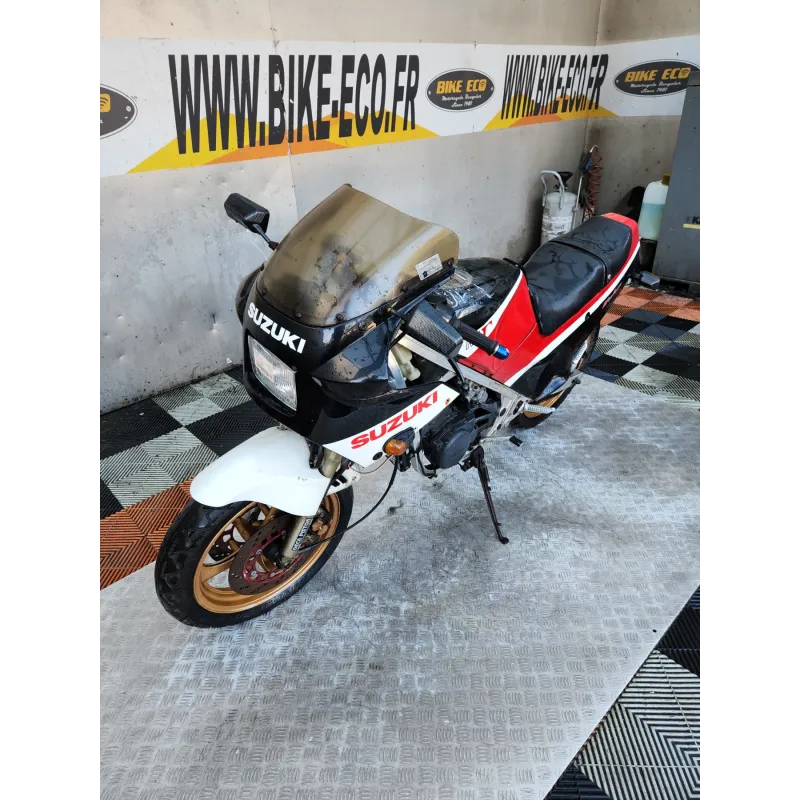 SUZUKI RG 250