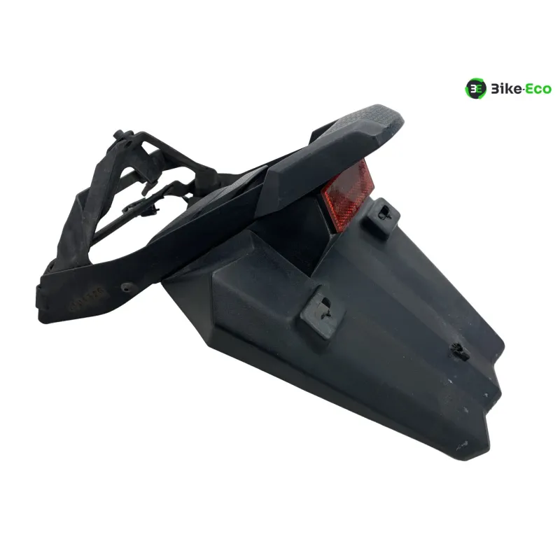 Support de plaque et eclairage KYMCO AK 550 2017-2020
