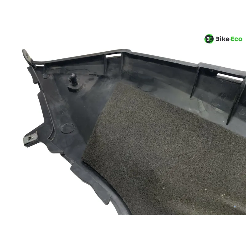 Cache lateral gauche KYMCO AK 550 2017-2020