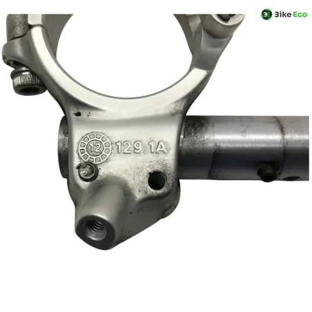 Demi guidon droit DUCATI PANIGALE 1199 S 2012