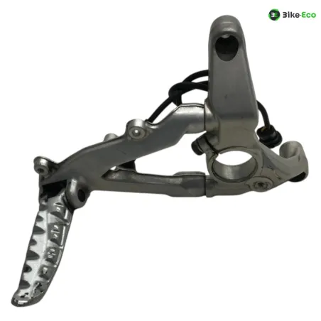 Platine avant droite DUCATI PANIGALE 1199 S 2012