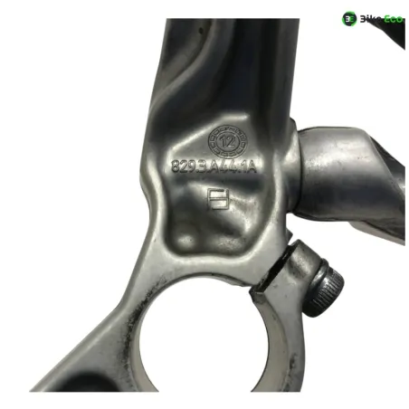 Platine avant droite DUCATI PANIGALE 1199 S 2012