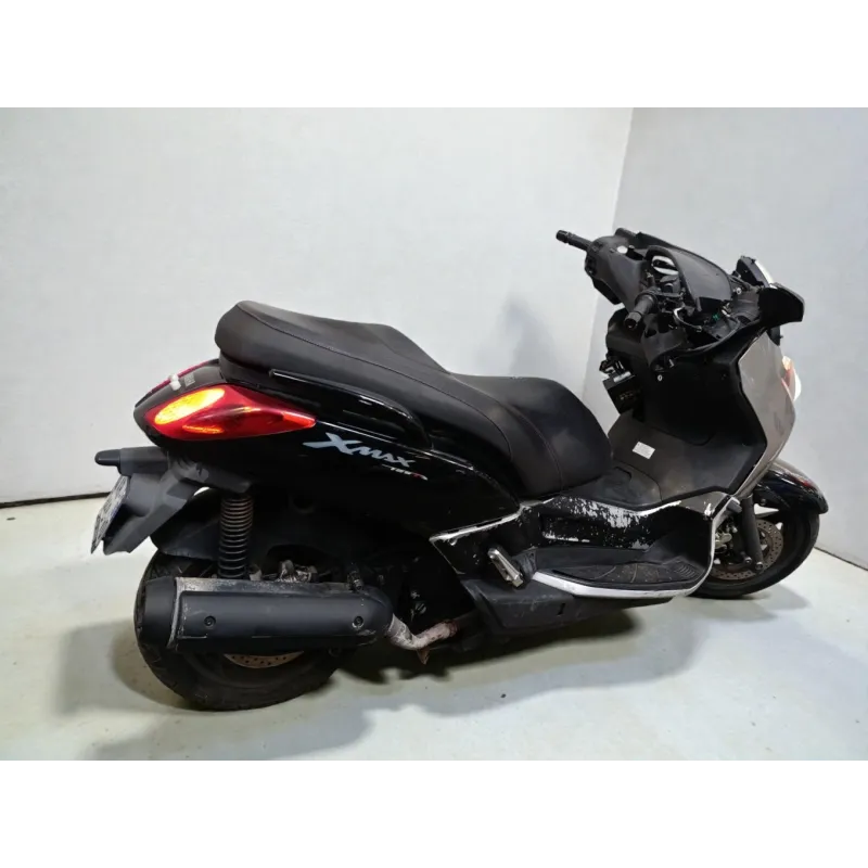 YAMAHA XMAX 125