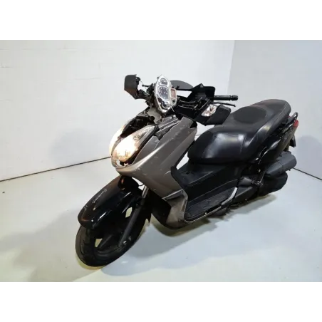 YAMAHA XMAX 125