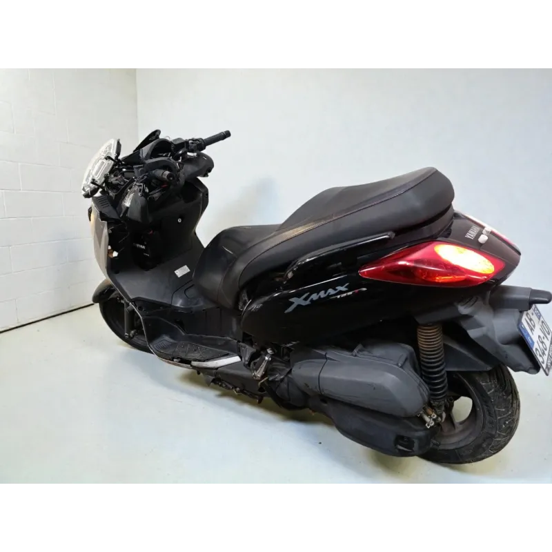 YAMAHA XMAX 125