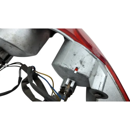 Feu arriere APRILIA SPORTCITY 125 2004 - 2008