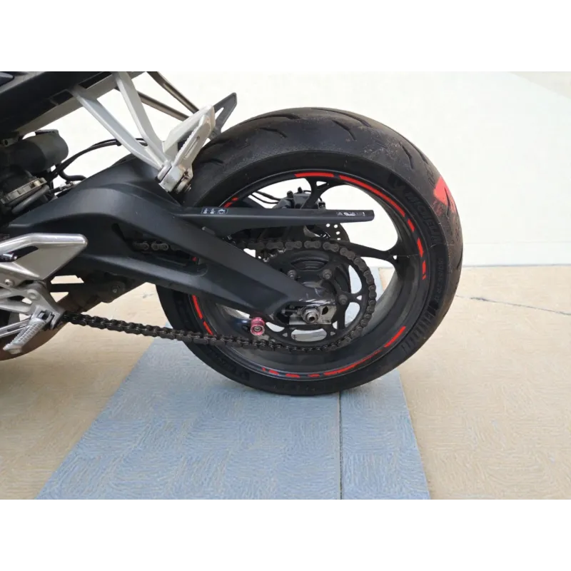 TRIUMPH STREET TRIPLE 660