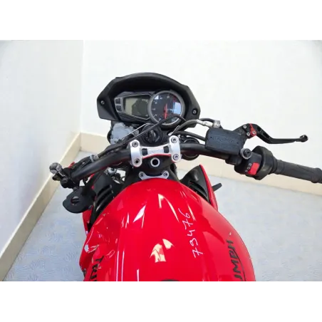 TRIUMPH STREET TRIPLE 660