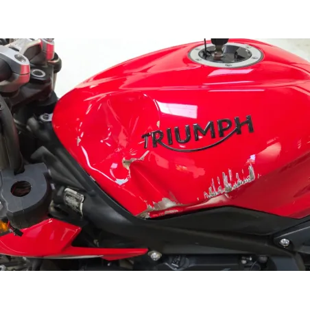 TRIUMPH STREET TRIPLE 660