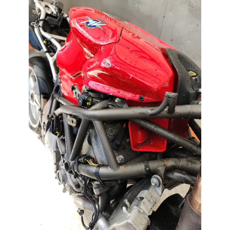 MV AGUSTA 1000 F4