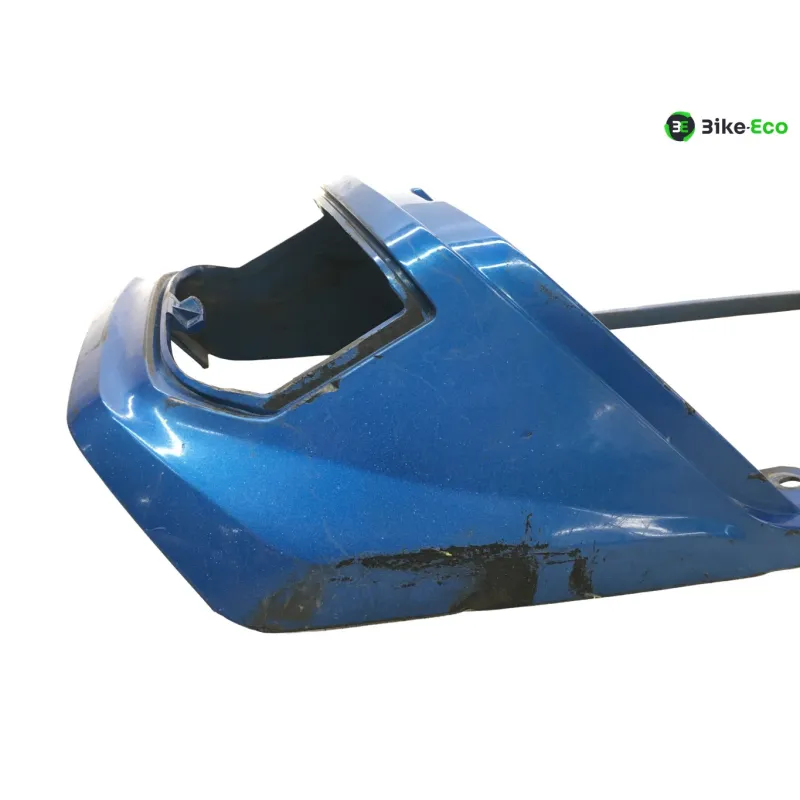 Cache carenage coque arriere SUZUKI GS 125 ES 1983-1985