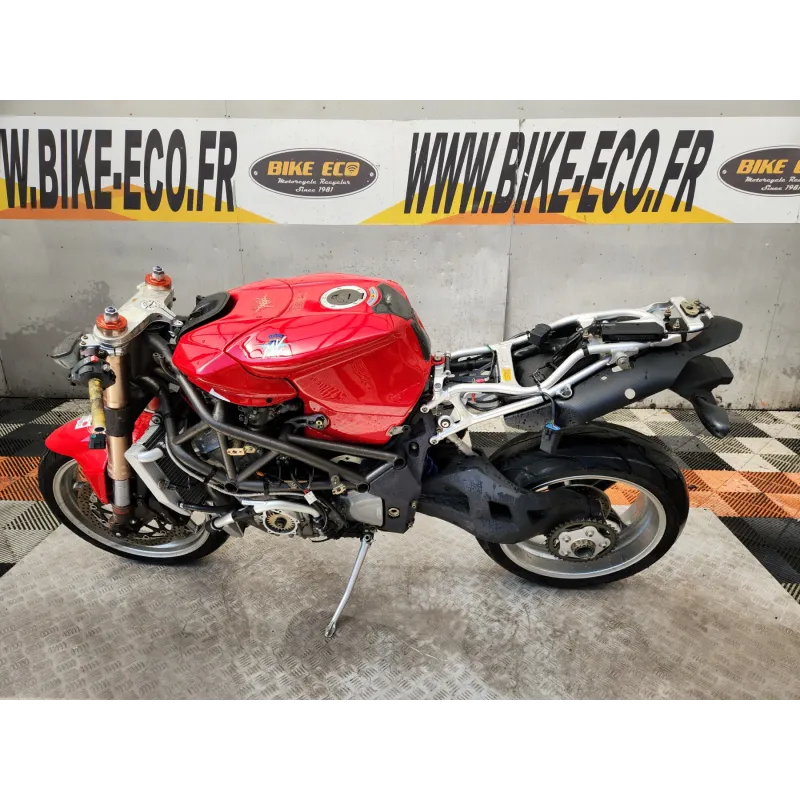 MV AGUSTA 1000 F4