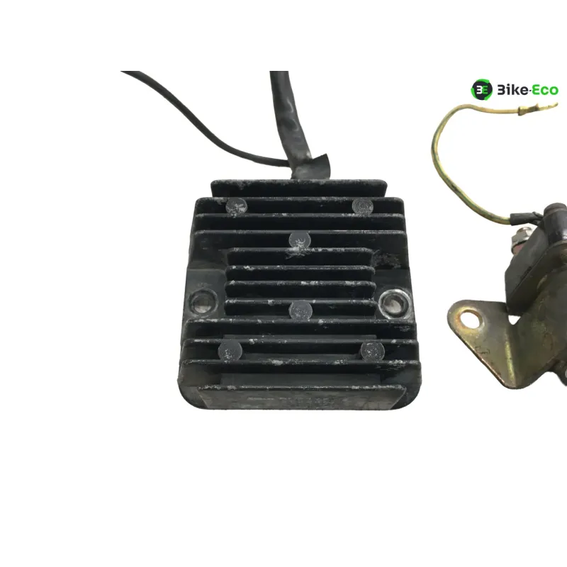 Regulateur charge batterie SUZUKI GS 125 ES 1983-1985