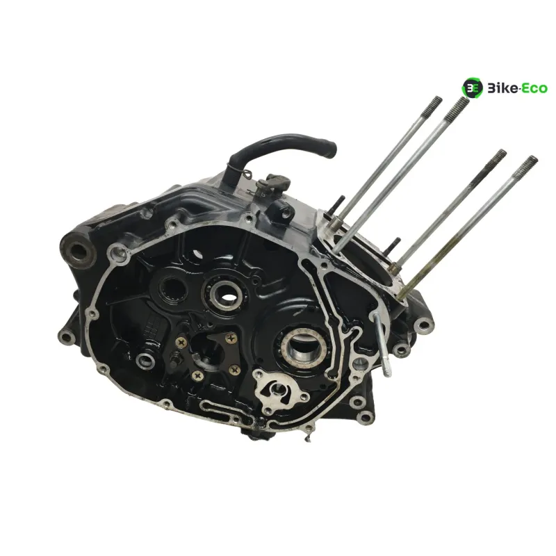 Carter moteur SUZUKI GS 125 ES 1983-1985