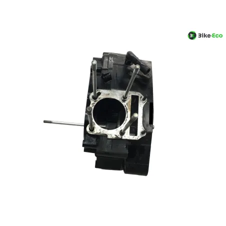 Carter moteur SUZUKI GS 125 ES 1983-1985