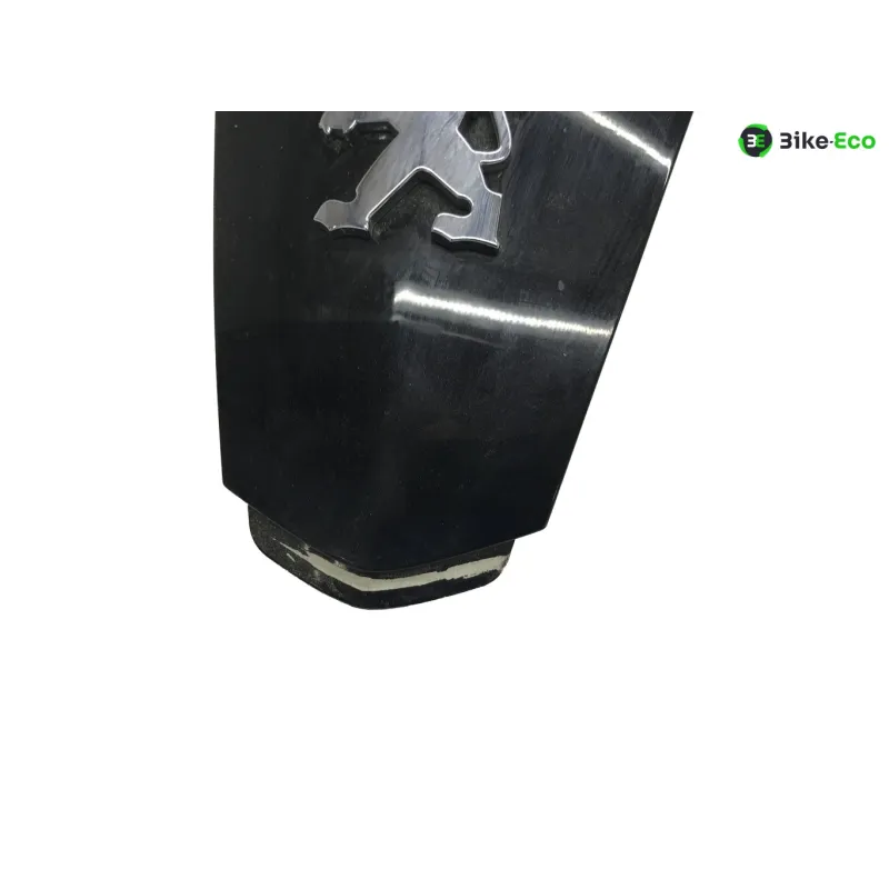 Cache carenage face avant PEUGEOT SATELIS 125 2006-2008