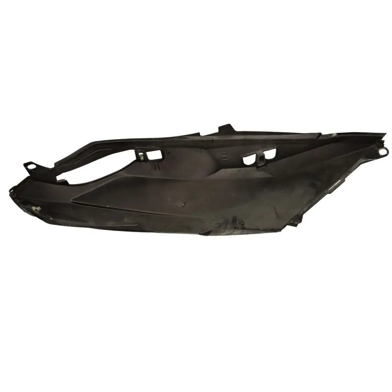 Cache carenage coque arriere PEUGEOT SATELIS 125 2006-2008