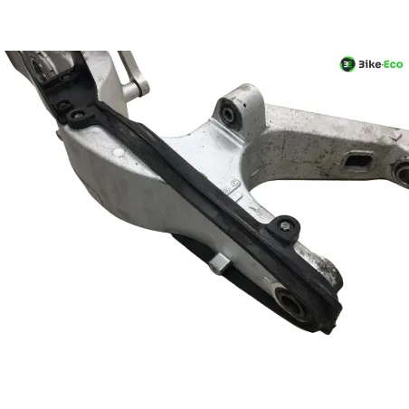Bras oscillant HONDA VFR 800 FI 2000-2001