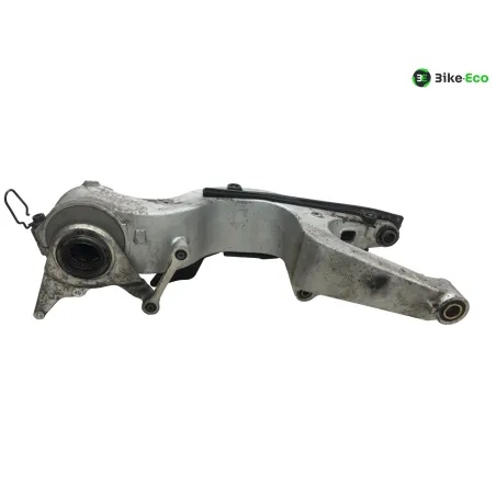 Bras oscillant HONDA VFR 800 FI 2000-2001