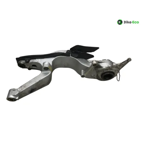 Bras oscillant HONDA VFR 800 FI 2000-2001