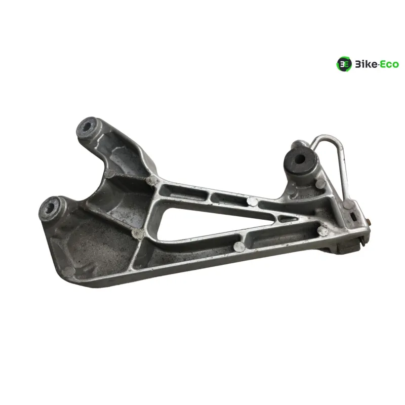 Platine et repose pieds arriere droit HONDA VFR 800 FI 2000-2001
