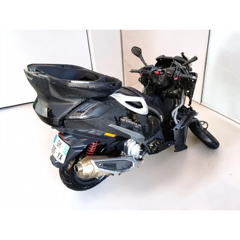 PEUGEOT METROPOLIS 400 SW