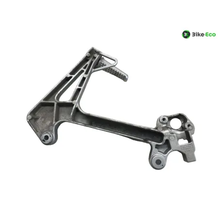 Platine et repose pieds arriere gauche HONDA VFR 800 FI 2000-2001