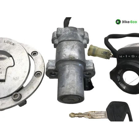 Jeu de serrure contacteur a cle code HONDA VFR 800 FI 2000-2001