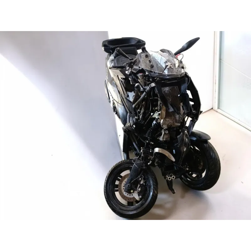 PEUGEOT METROPOLIS 400 SW