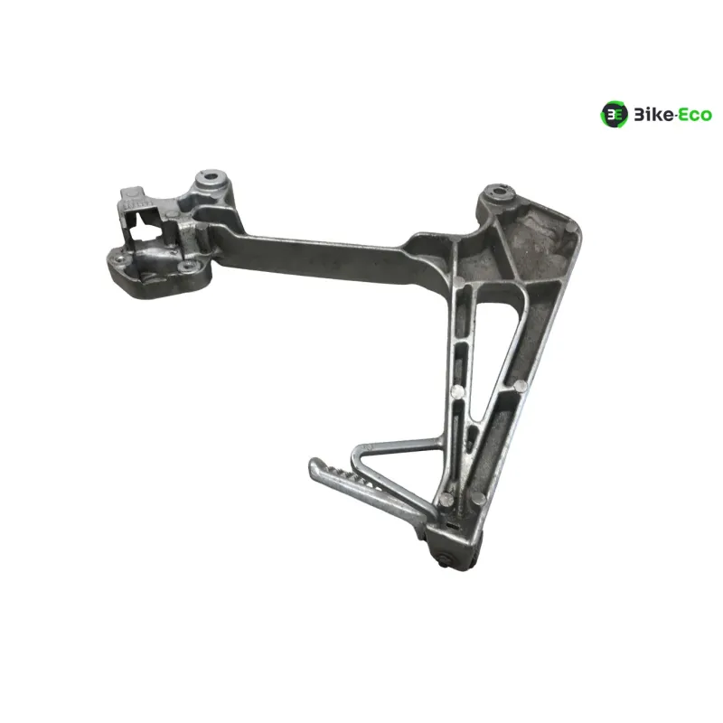 Platine et repose pieds arriere gauche HONDA VFR 800 FI 2000-2001