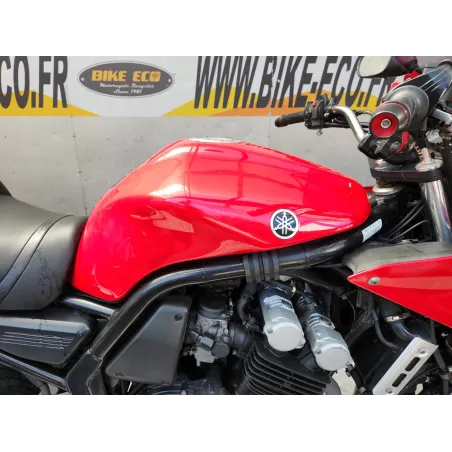 YAMAHA 600 FZS