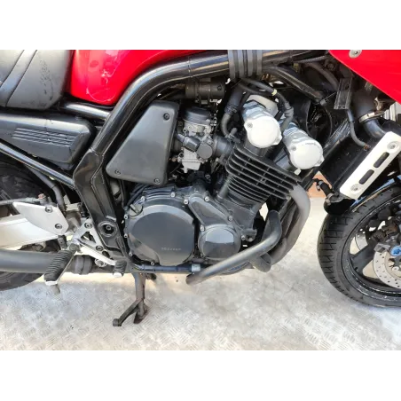 YAMAHA 600 FZS