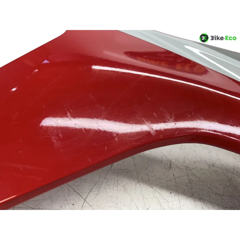 Cache flanc de carenage droit HONDA CBR 650 R 2019-2020