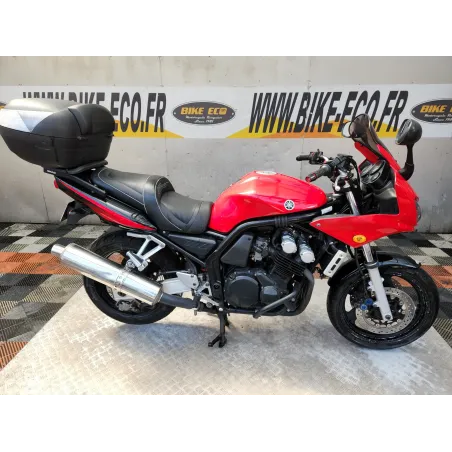 YAMAHA 600 FZS