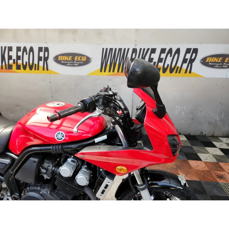 YAMAHA 600 FZS