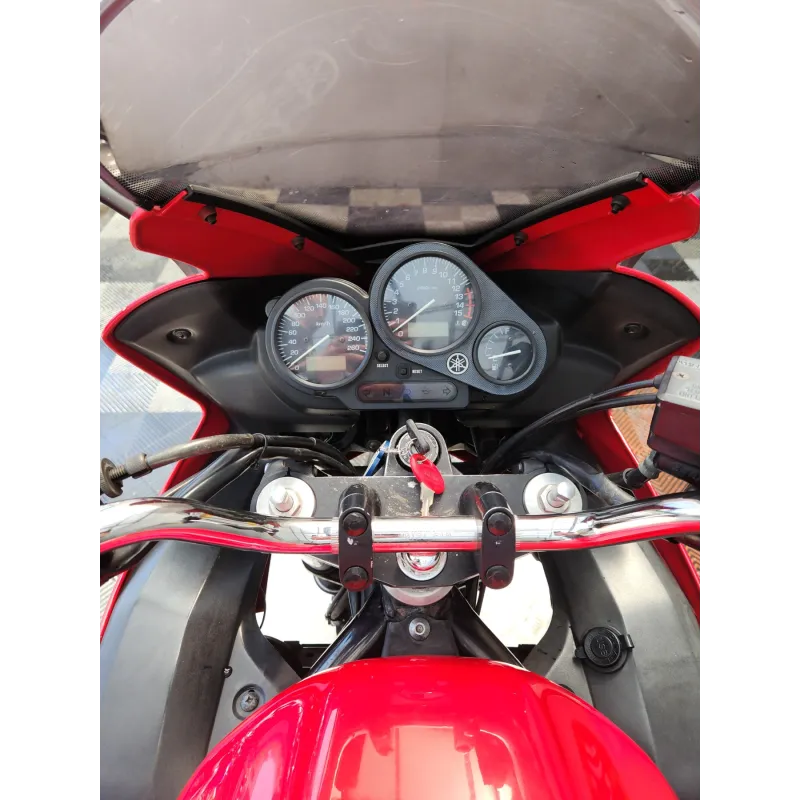 YAMAHA 600 FZS
