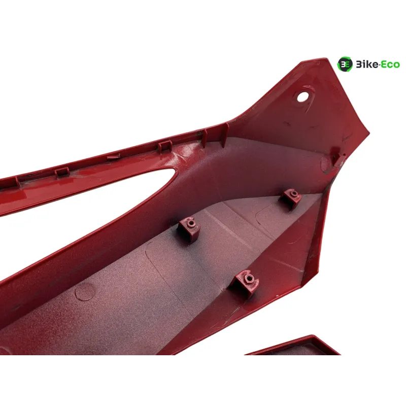 Cache flanc de carenage droit HONDA CBR 650 R 2019-2020