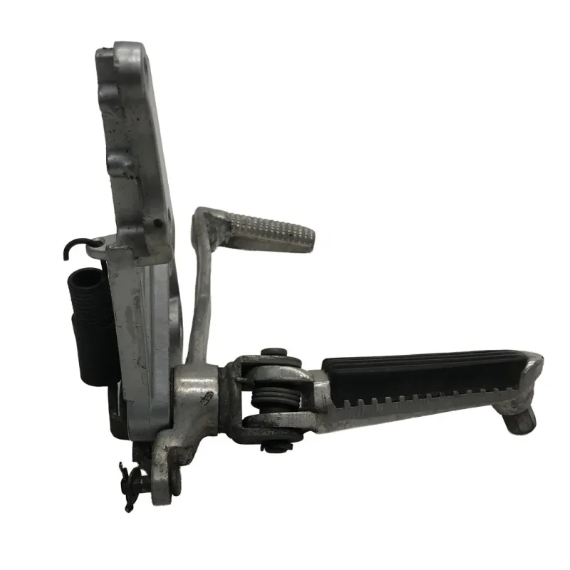 Platine avant droite SUZUKI SV 650 S 1999-2002
