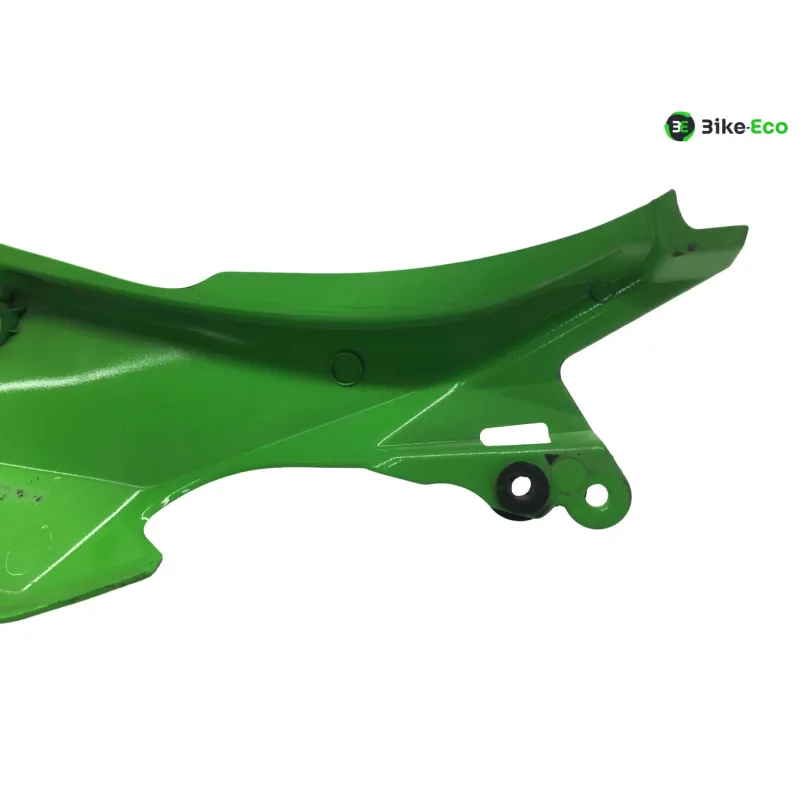 Cache carenage coque arriere gauche KAWASAKI NINJA 400 2018-2022