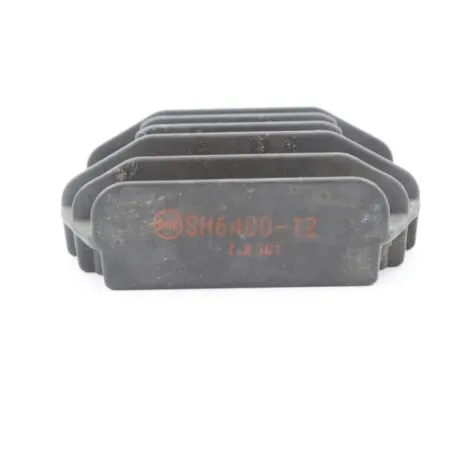Regulateur charge batterie YAMAHA YBR 125 2007 - 2009