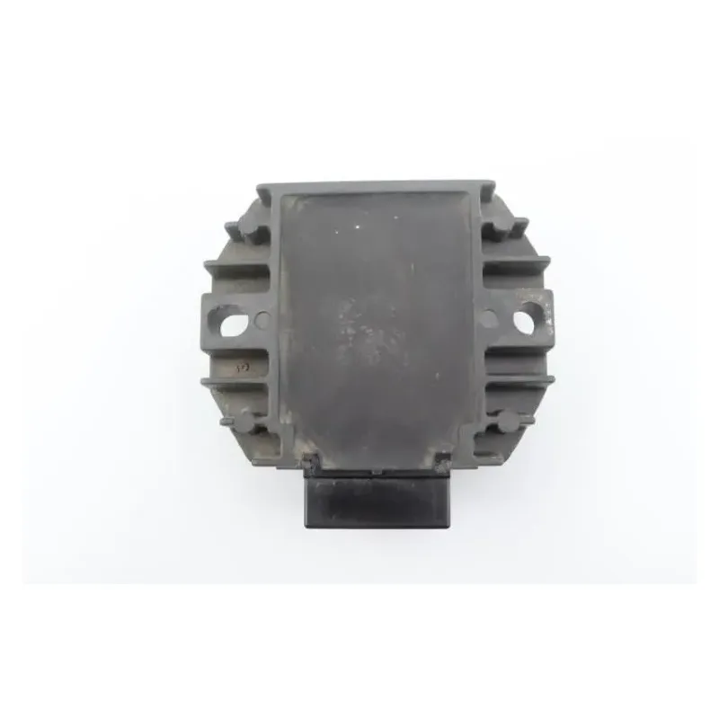 Regulateur charge batterie YAMAHA YBR 125 2007 - 2009